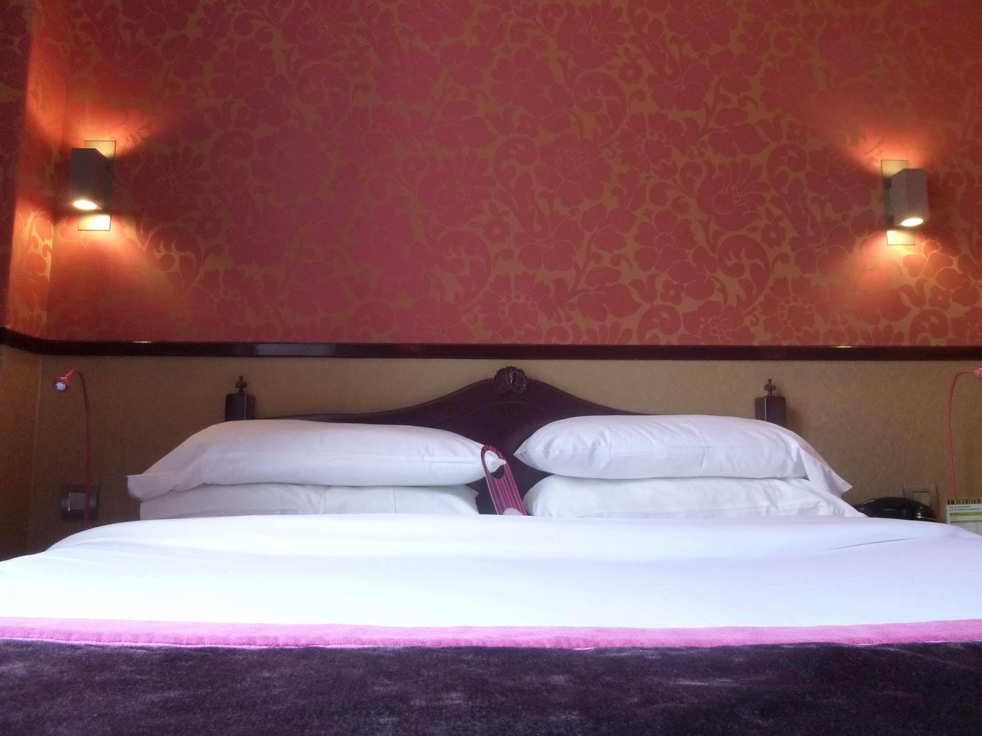 Hotel Design Sorbonne Париж Екстериор снимка