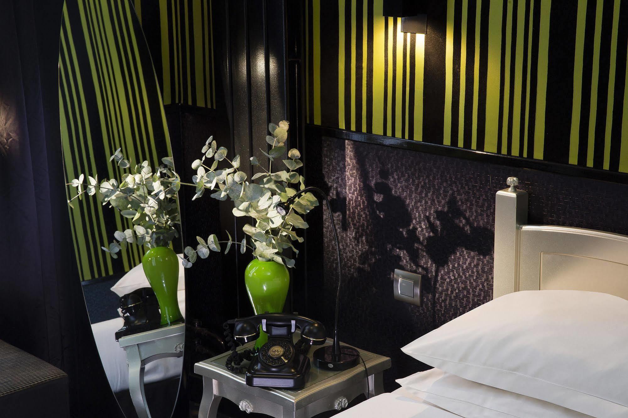 Hotel Design Sorbonne Париж Екстериор снимка